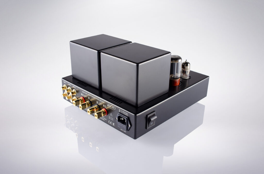 Audio Hungary - QUALITON A20i back