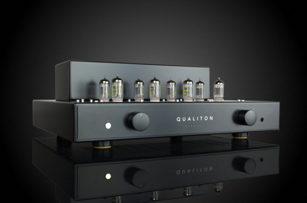 Audio Hungary - C200 Preamplifier Audio Hungary - C200 Preamplifier