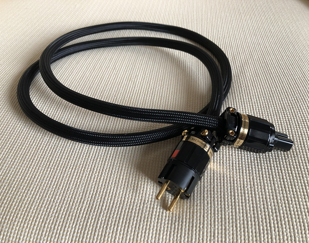 Acoustic Revive (Japan) - Power Sensual - Triple C 18000 Power Cable