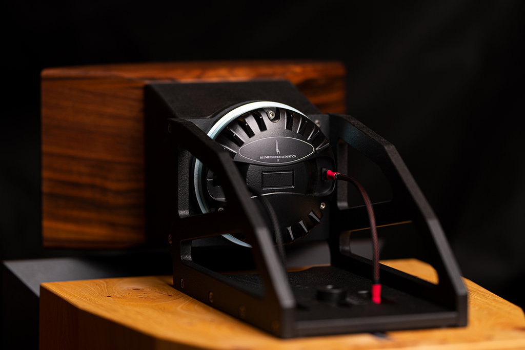 Blumenhofer Acoustics Corona 2×220 Speakers Eligo Audio Culture