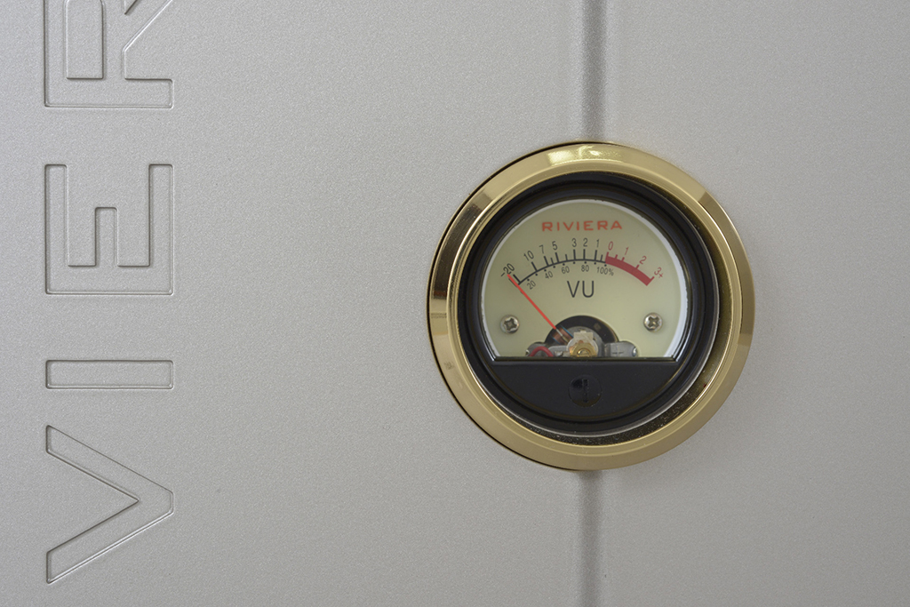 Riviera Audio Labs - AFM50 Mono Power Amplifiers Champagne Riviera Audio Labs - AFM50 Mono Power Amplifiers Champagne