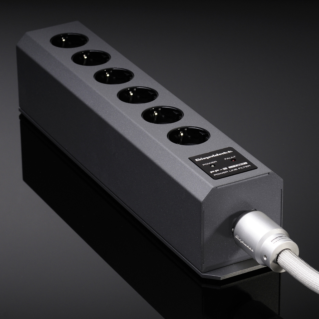 GigaWatt - PF-2 SE EVO+ Reference Filtering Power Strip