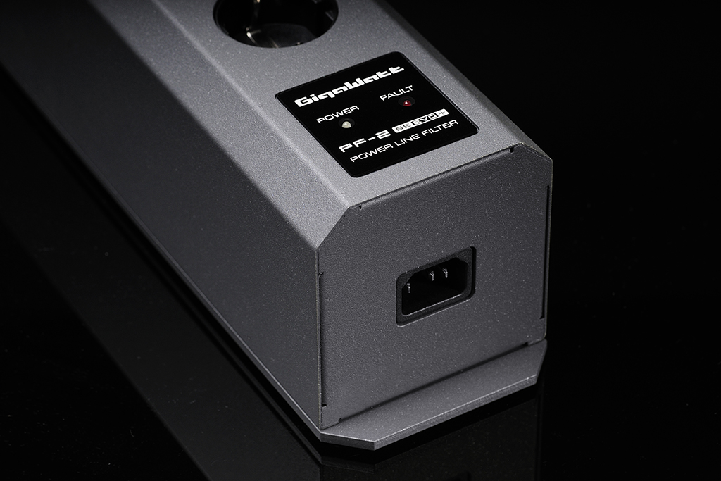 GigaWatt - PF-2 SE EVO+ Reference Filtering Power Strip